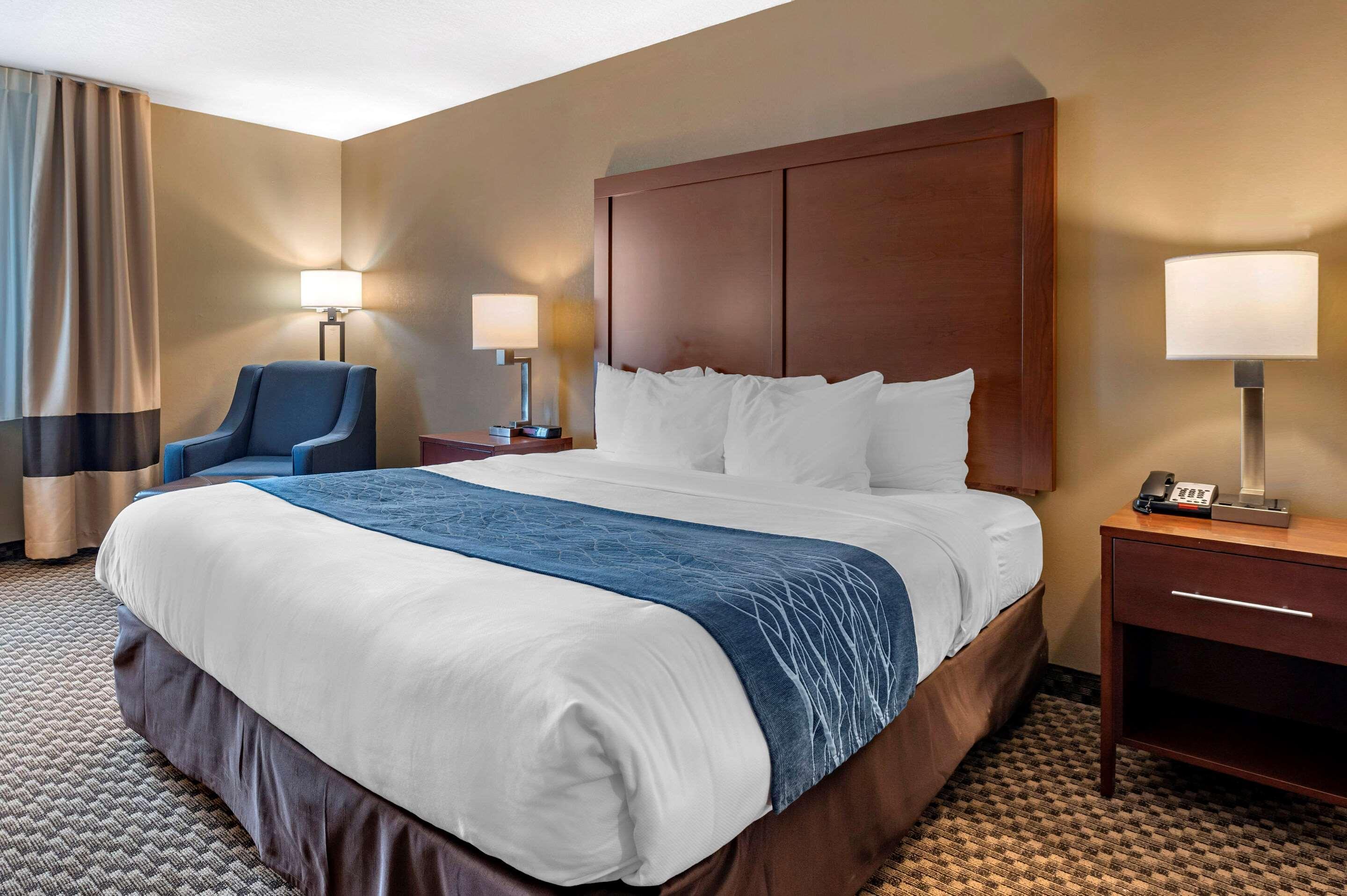 Comfort Inn & Suites Napoleon Εξωτερικό φωτογραφία