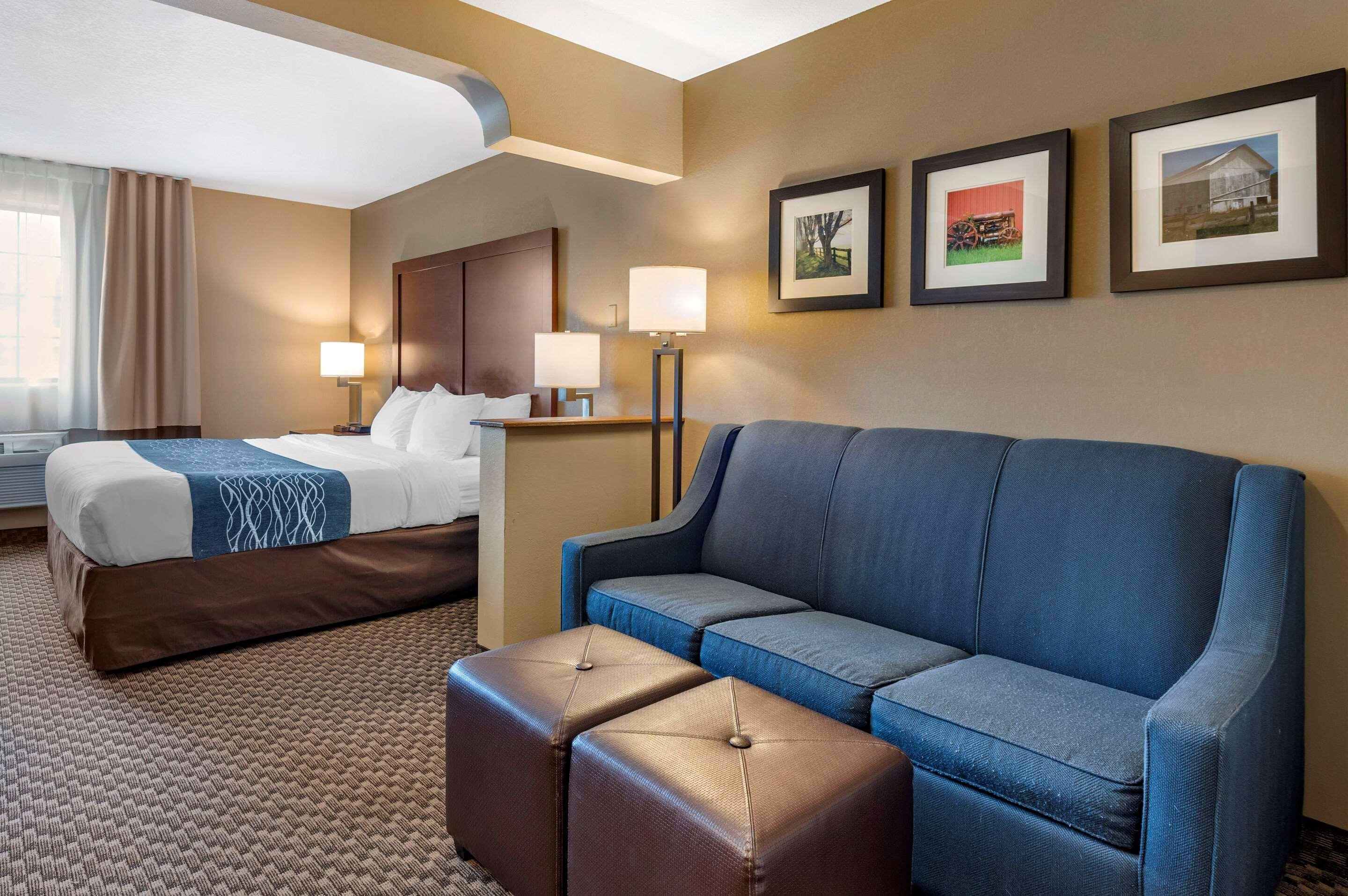 Comfort Inn & Suites Napoleon Εξωτερικό φωτογραφία