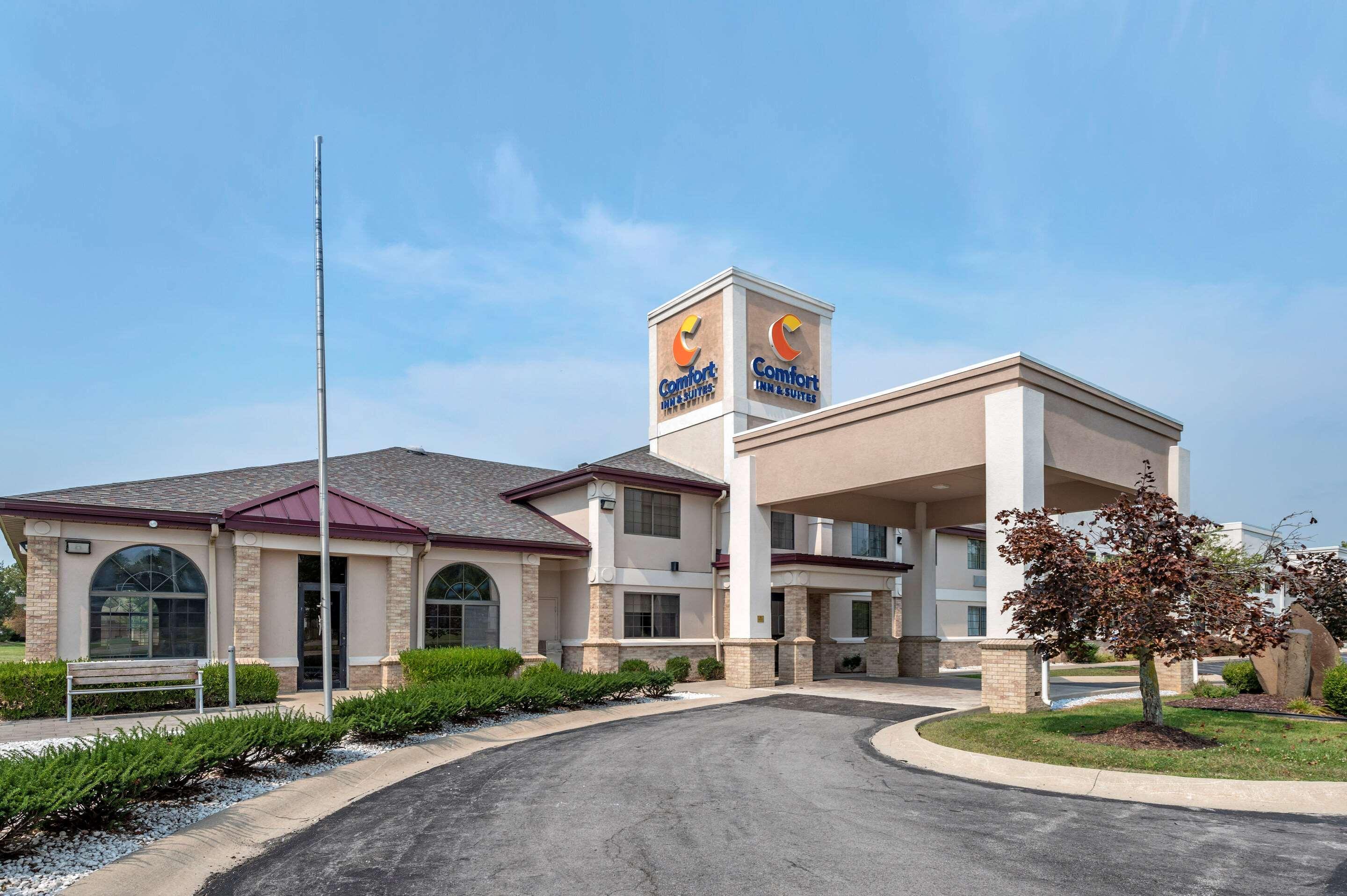 Comfort Inn & Suites Napoleon Εξωτερικό φωτογραφία