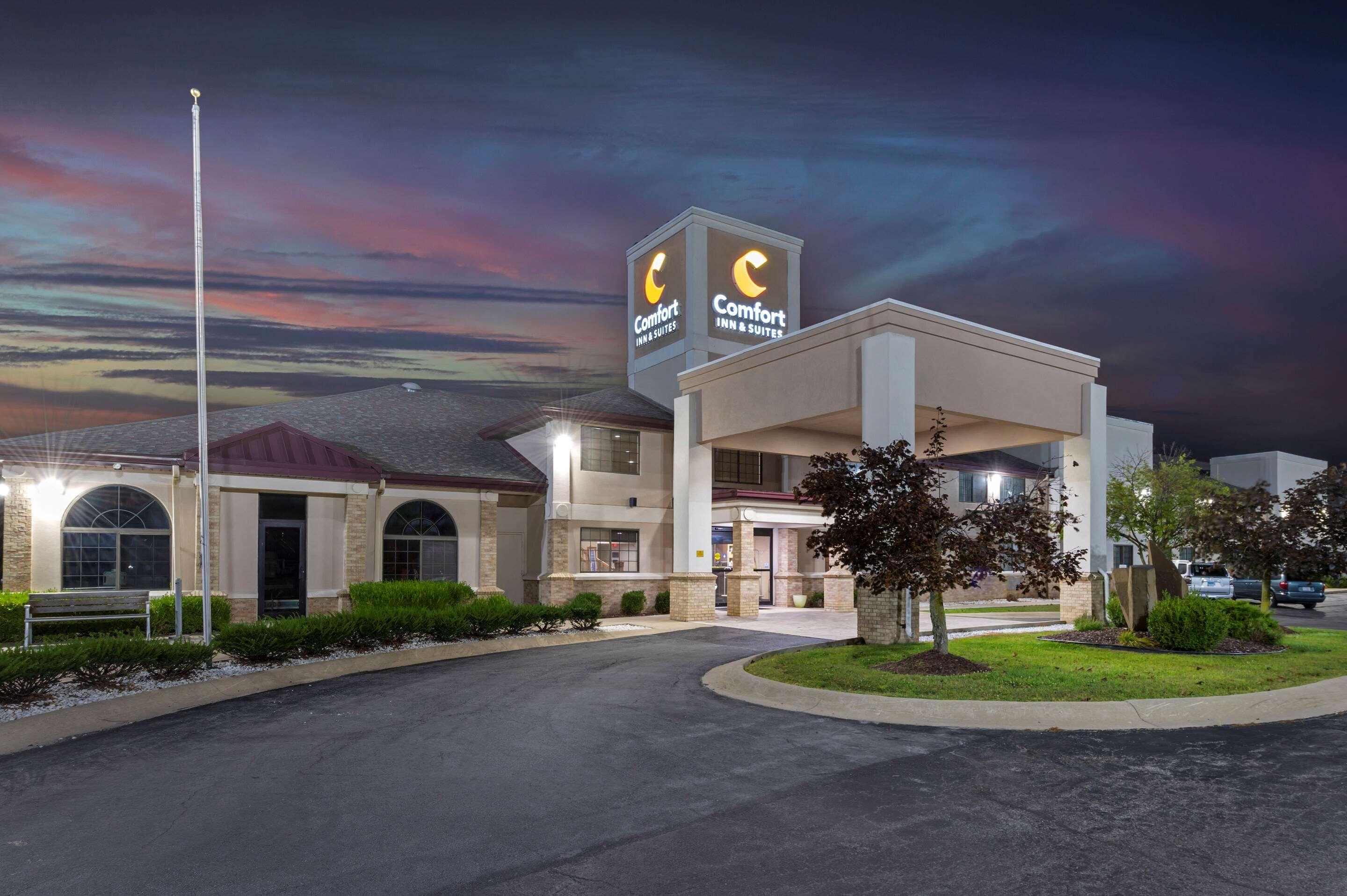 Comfort Inn & Suites Napoleon Εξωτερικό φωτογραφία