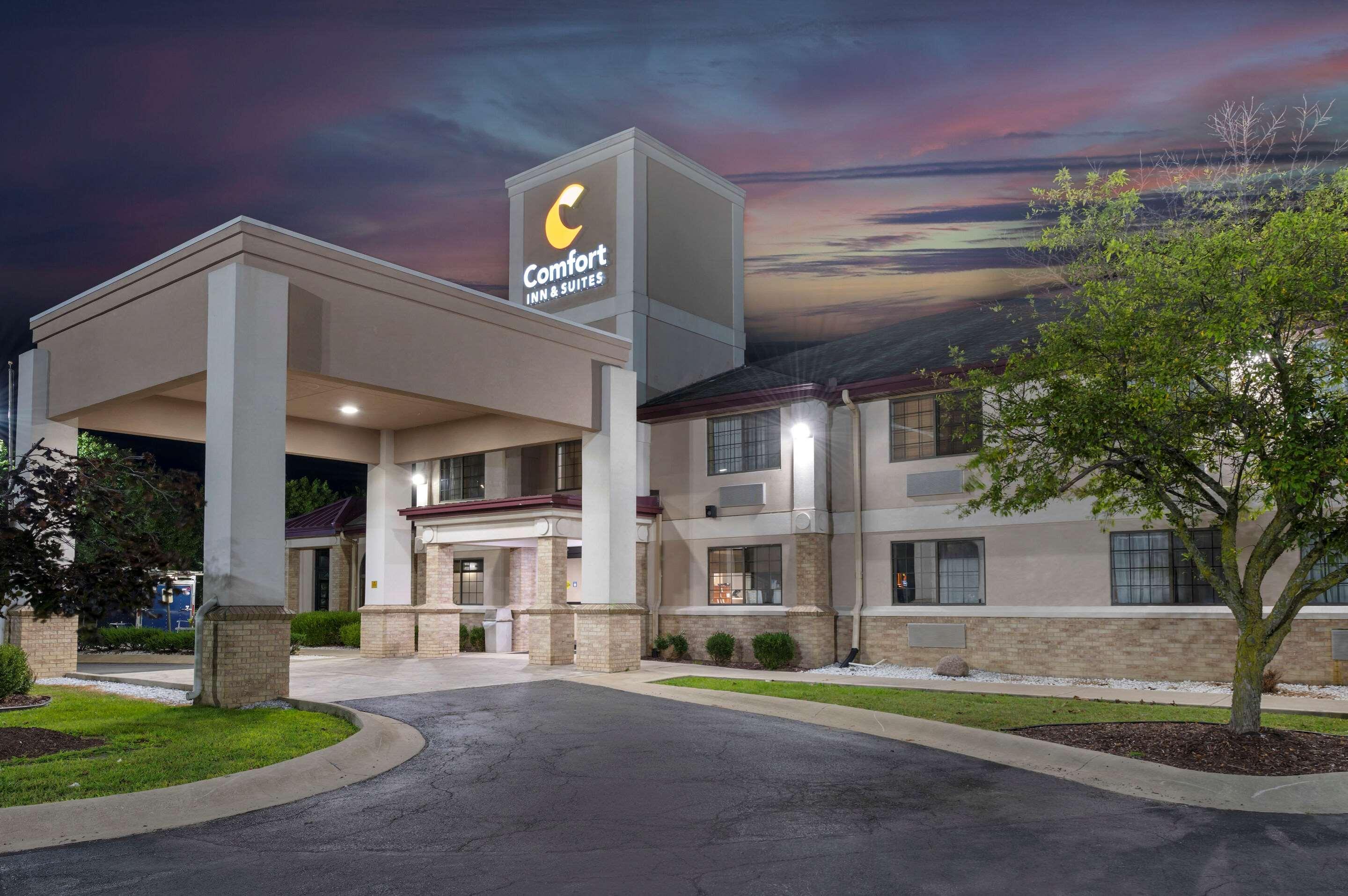 Comfort Inn & Suites Napoleon Εξωτερικό φωτογραφία